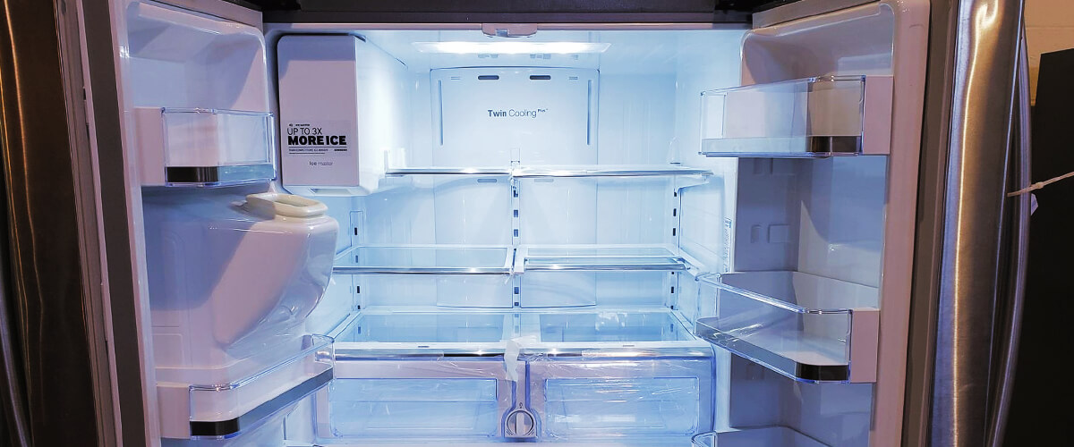 identify the Samsung fridge model